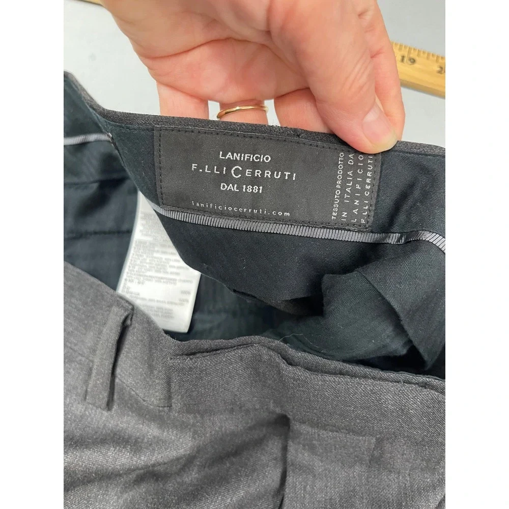 Banana Republic Tailored Slim Wool Dress Pants Mens 34x34 Gray‎ Cerruti Fabric